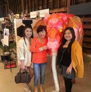 Meet your Posher, Angela